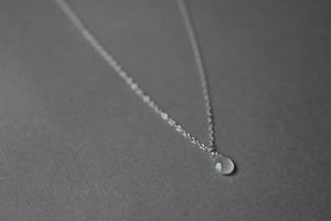 Image of *SALE* 9ct gold teardrop moonstone necklace