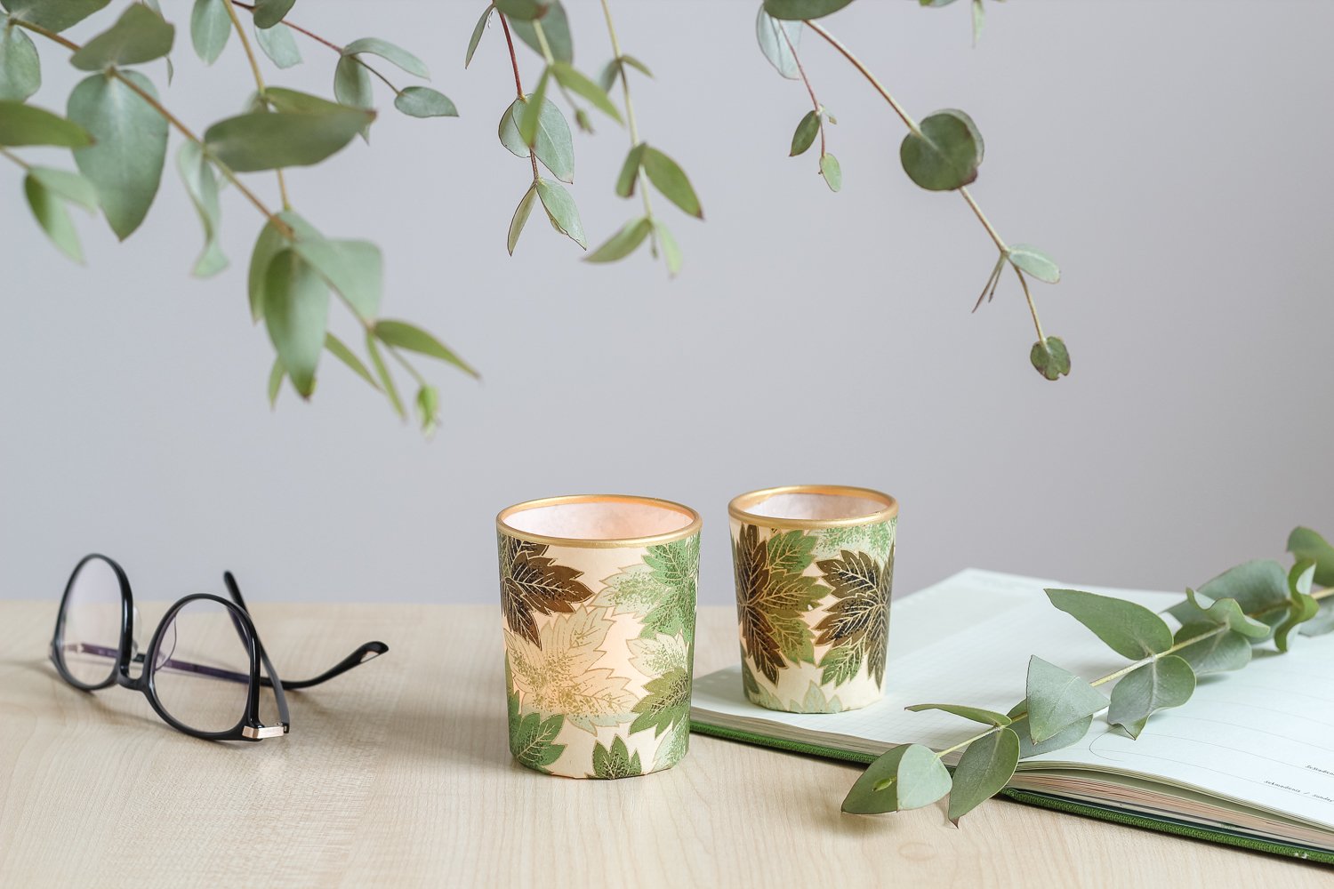 Image of Candle holders * Green leaves