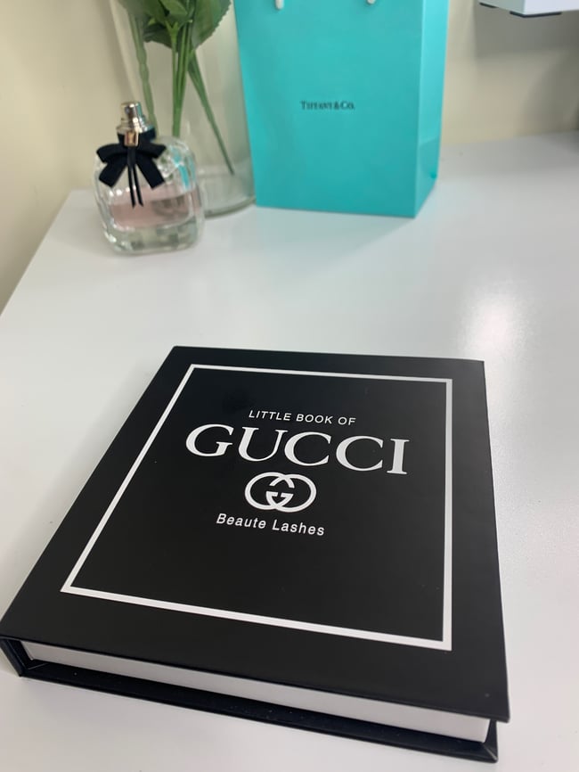 kompakt vores efterspørgsel The Gucci Book | Beaute Lashes