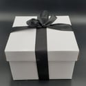 Shaving box