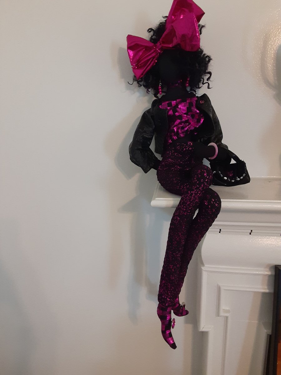 Image of Hot Pinky / Blacknificent!