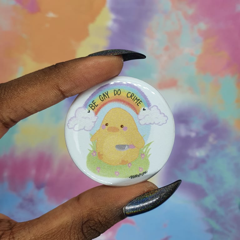 Be Gay Do Crime - 32mm Badge Image 3