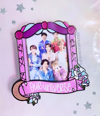 Image of Magic Shop Photo Frame Pin