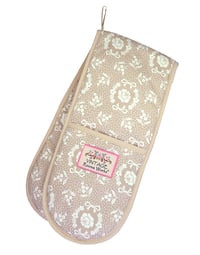 Cameo Rose print Double Oven Glove