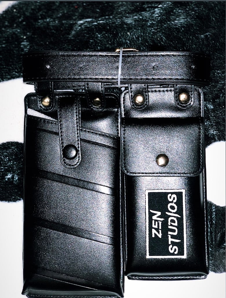 Image of Chi Pouch (Black) 