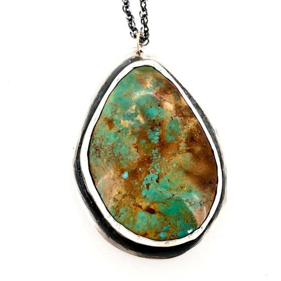 Image of 69 carat Tyrone turquoise necklace
