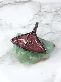 thulite pendant 