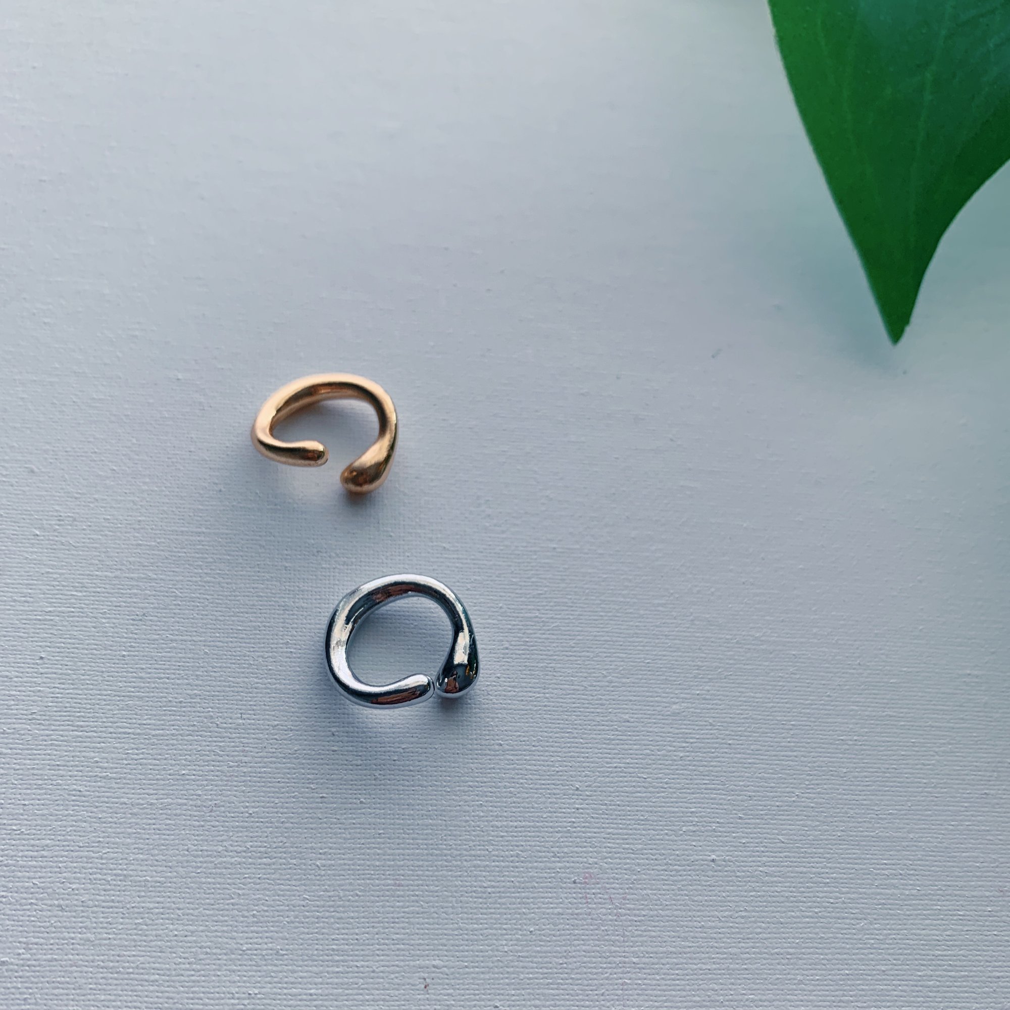 から厳選した 【野いちご様専用】Sipilica Hoop Cuff Ear その他