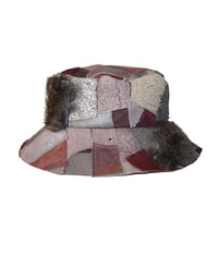 LEATHER BUCKET HAT (WINE SPILL)