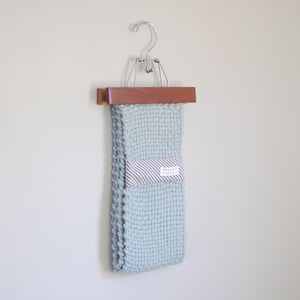 Image of handwoven loop scarf mint