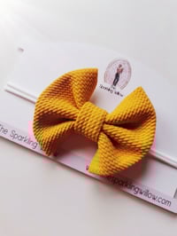 Image 1 of Pretty Bows