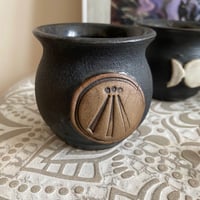 Image 2 of Cauldron Pot
