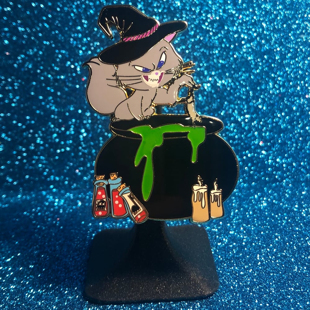 Witch Kitty Yzma Pin