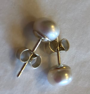 6mm White Pearl Earrings On White Gold Backs.