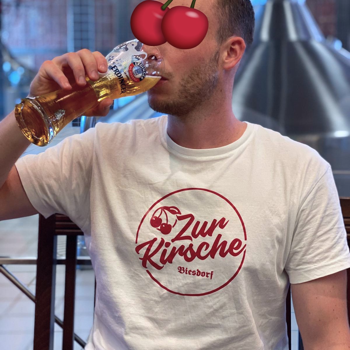Shirt – Zur Kirsche (Siebdruck)