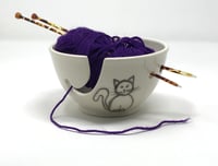 Image 3 of Cat decorated STRING Bowl