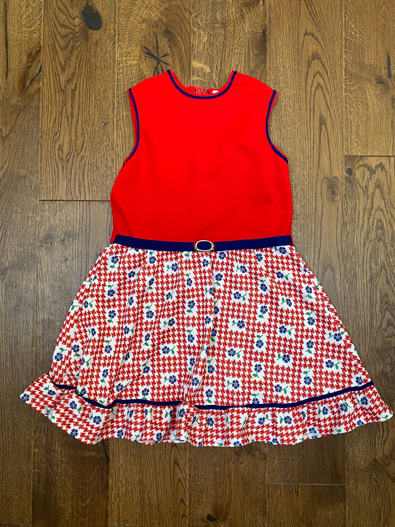 Image of Vintage late 1960s dress age 5-6