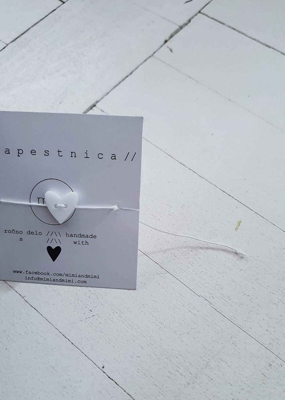 broška + zapestnica SRCE // bela - POSEBNA CENA / brooch + bracelet HEART // white - SPECIAL PRICE