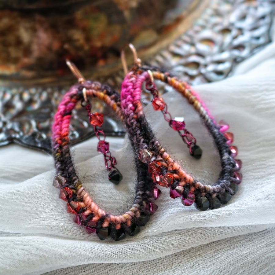 Image of VIGNETTE EARRINGS - Embers