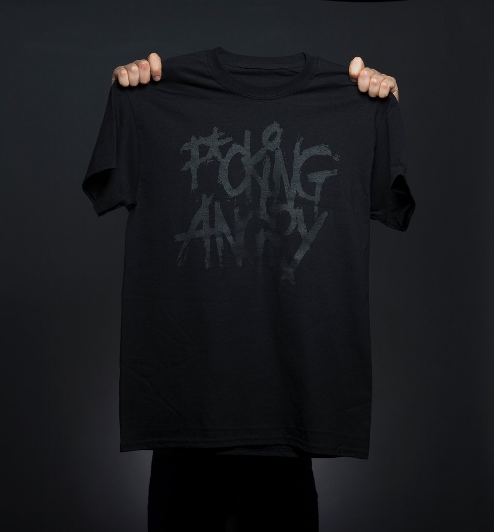 T-Shirt: Fucking Angry - schwarz/schwarz - Unisex