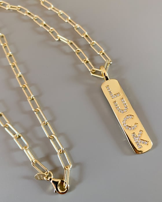 Image of COLLANA PIASTRINA LUCK