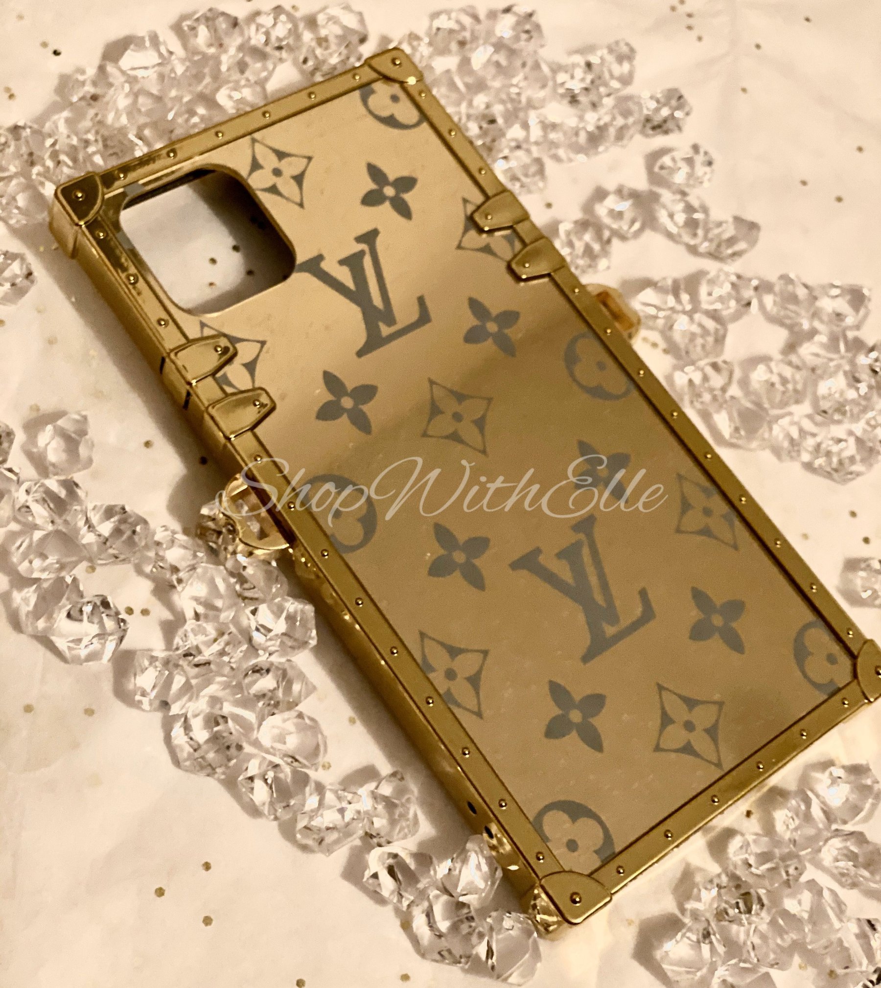 gold lv phone case