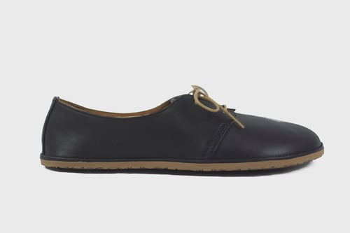 Image of Bliss flats in Matte Black