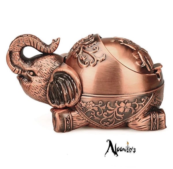 Image of Elephant ashtray 