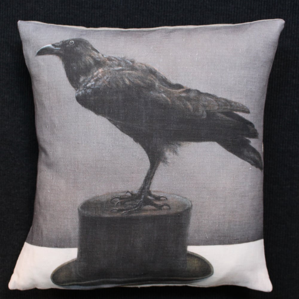 Image of Linen Raven on Hat Cushion