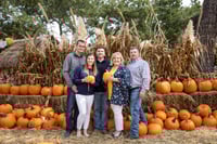 Image 4 of 2025 LIMITED PUMPKIN MINI SESSIONS - $199+ tax 