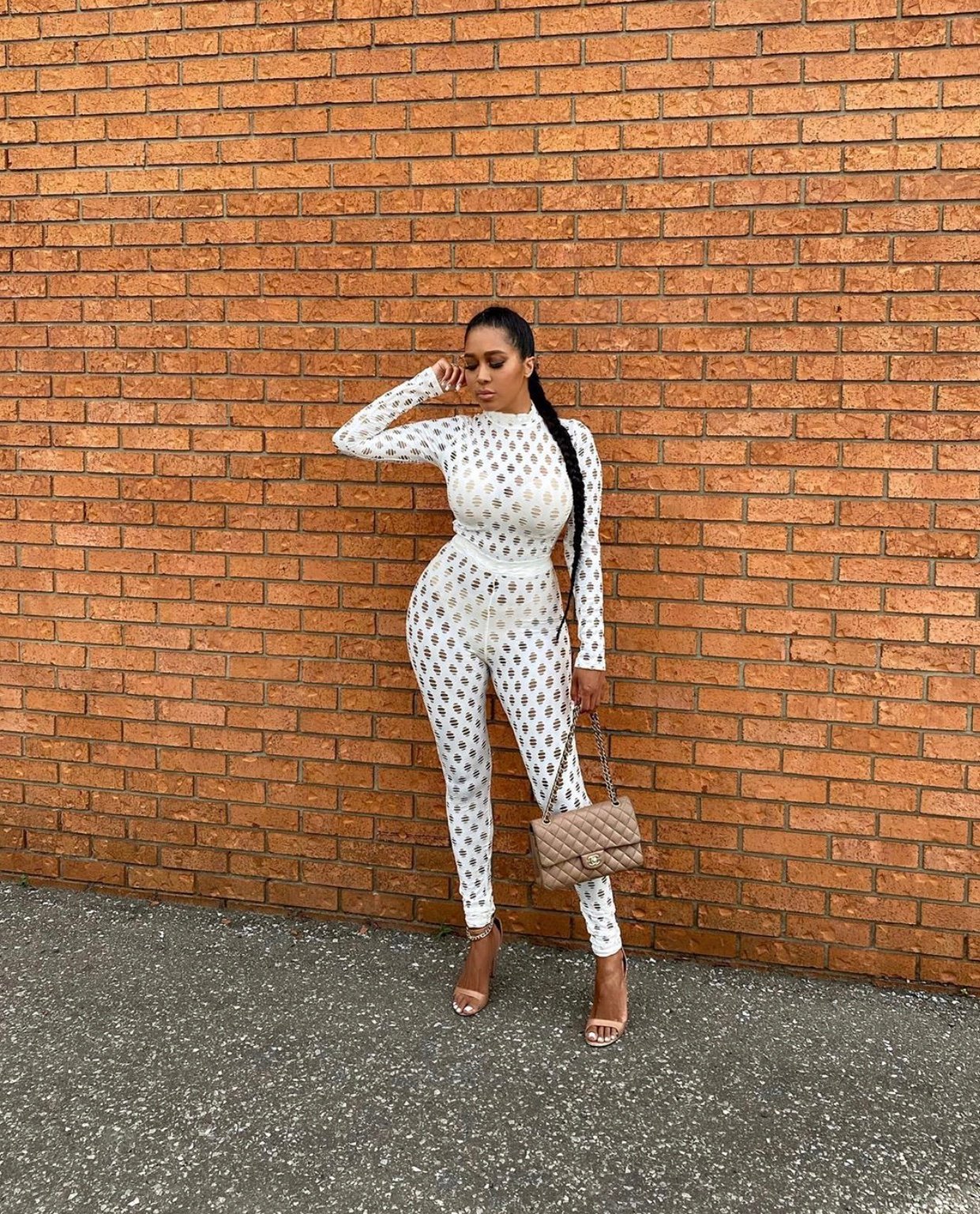 Image of WHITE MESH CUT-OUT 2-PIECE SET (MEDIUM)