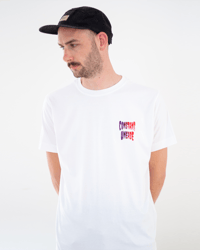 Image 2 of 'Buntes Logo' T-Shirt Weiß