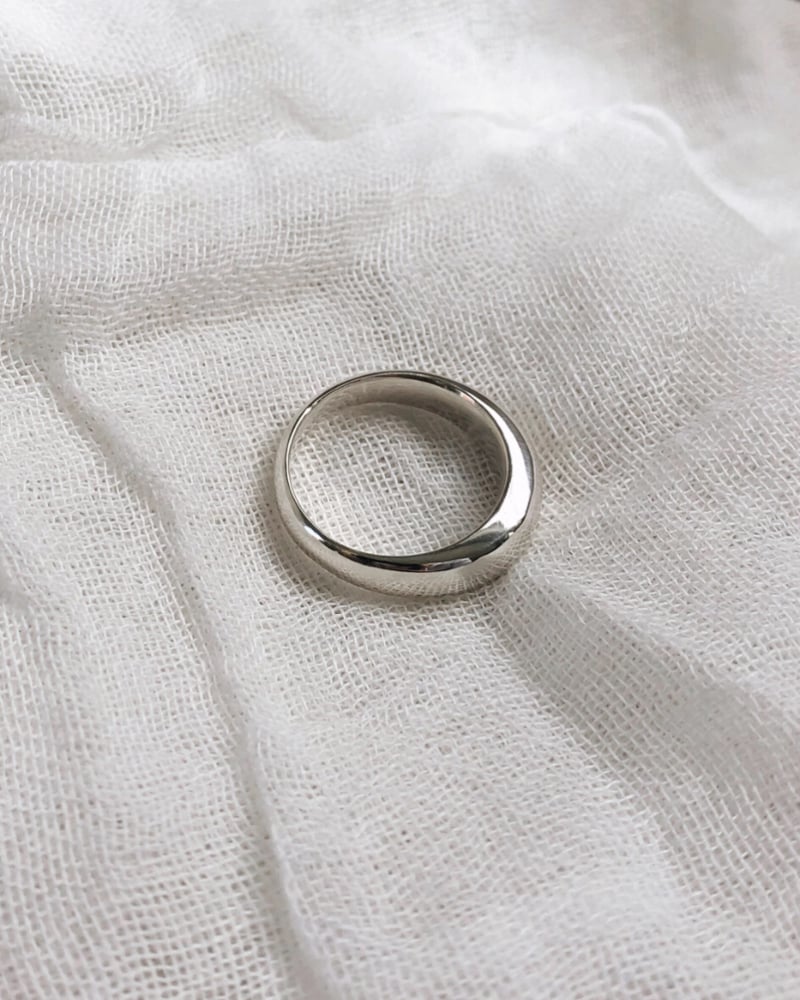 Image of dome ring