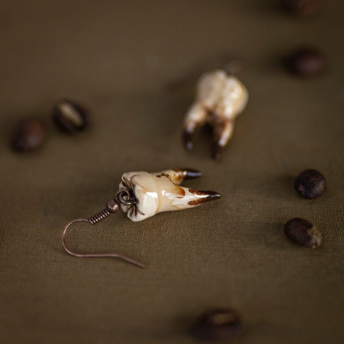 PRE-ORDER: Coffee-Stained 2-Root Molar Earrings