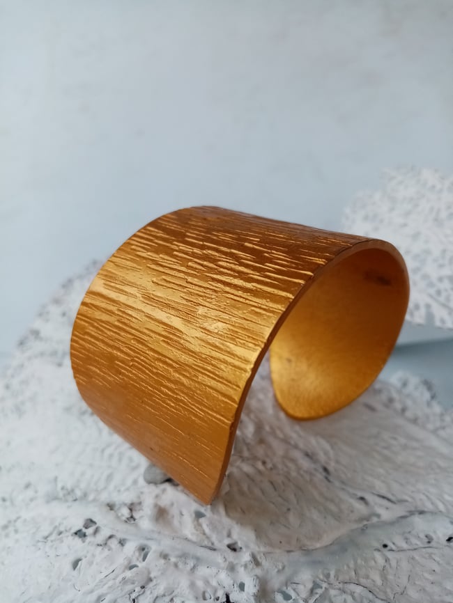 Pulsera Rallada Dorada