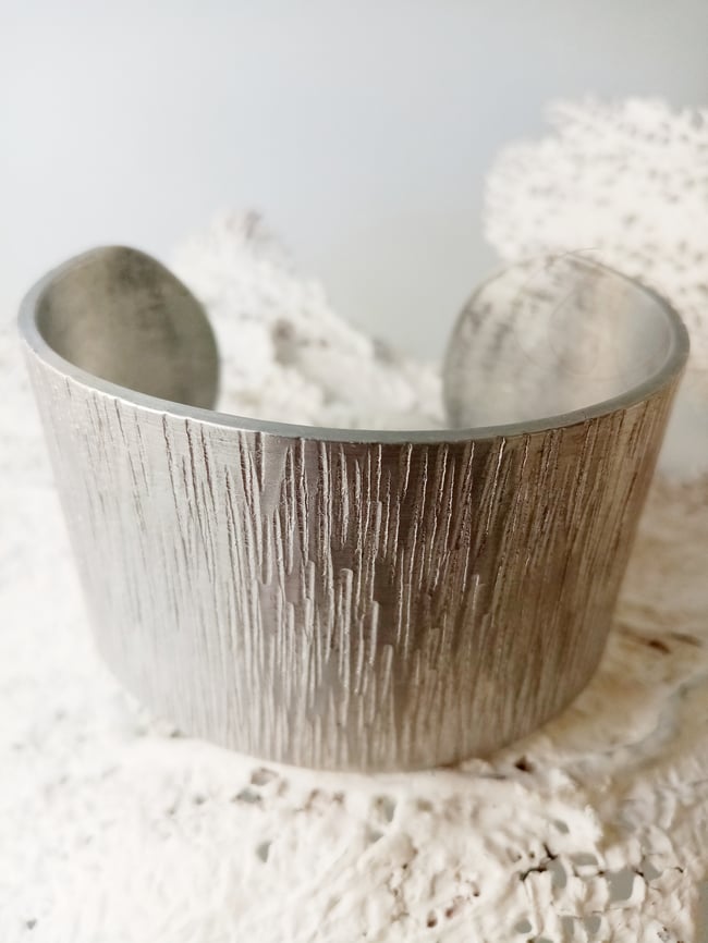 Pulsera  Rallada Plateada