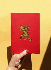 Image 1 of Tigre A5 ROJO