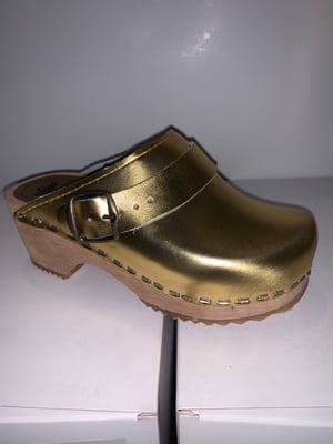 Image of Gold metallic clogs 