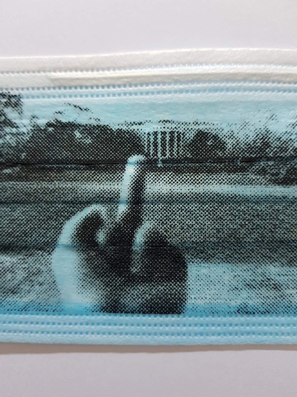 AI WEIWEI - "FINGER SERIES - THE WHITE HOUSE" LIMITED EDITION SILKSCREEN PRINTED MASK