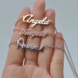 Personalized basic name plate necklaces 