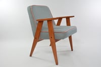 Image 1 of Fauteuil 366 pieds de poule bleu