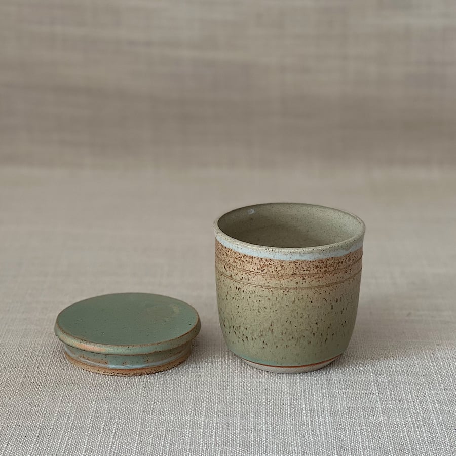 Image of MISTY GREEN SOURDOUGH STARTER POT