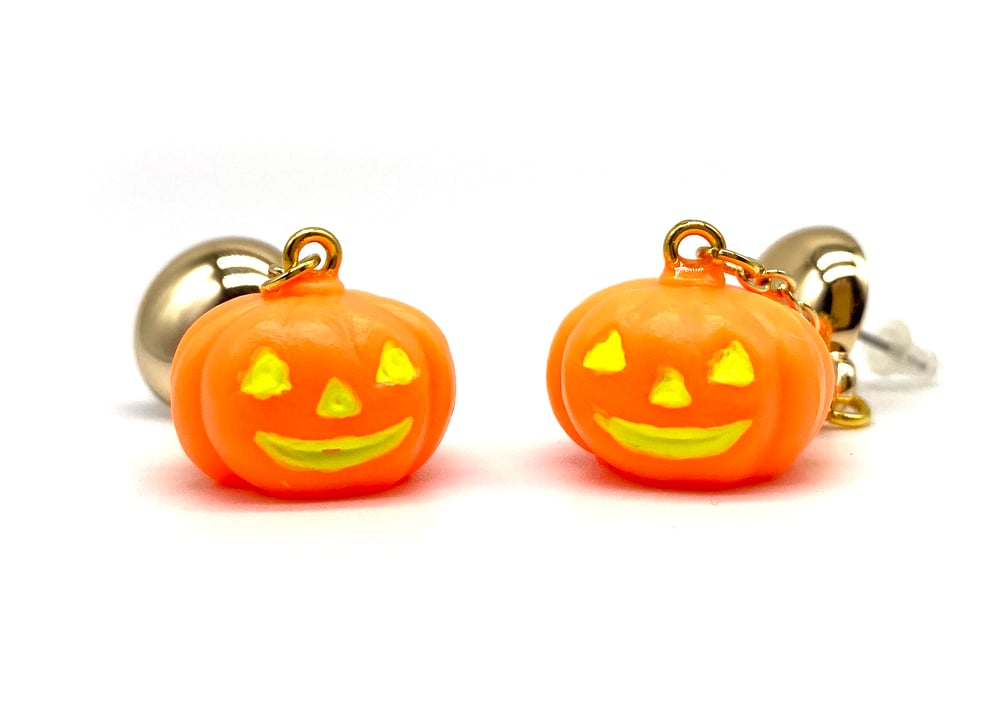 Image of HALLOWEEN PUMPKIN DANGLE EARRINGS Orange