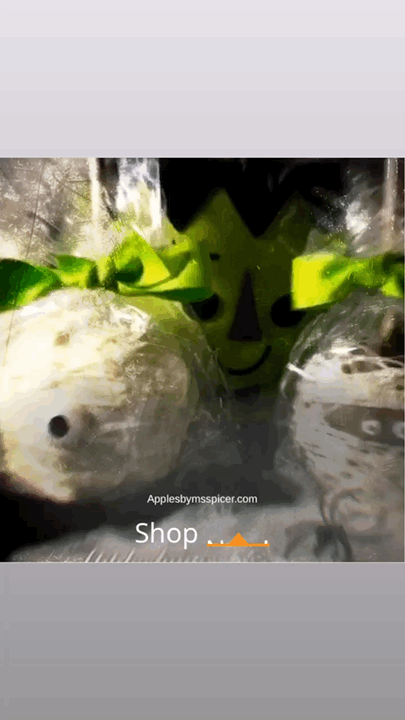 Image of Just too Spooky Caramel Apples/ Gift Basket