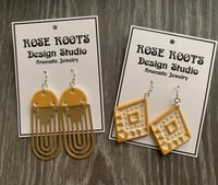 Image 4 of Gaia & Henna 