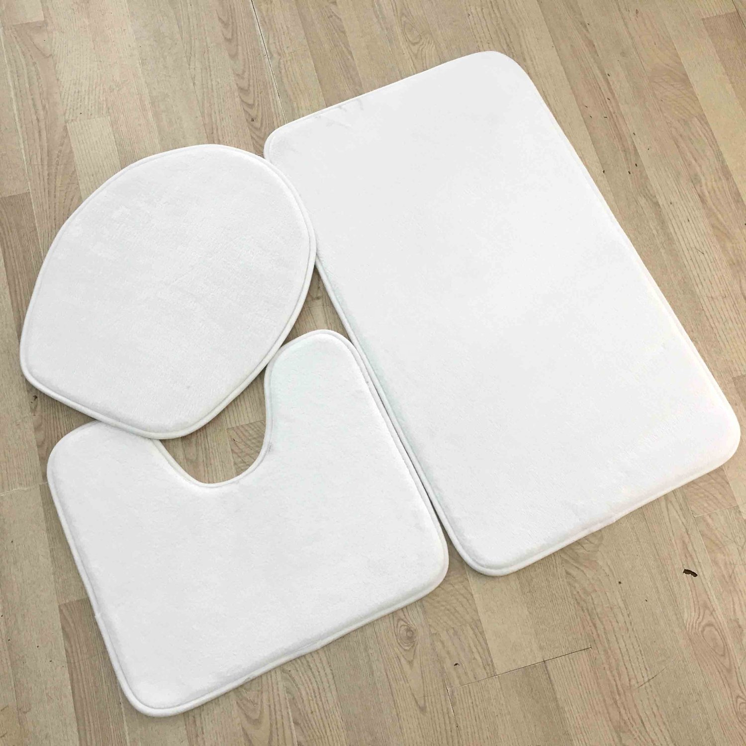 Bathroom mat sets