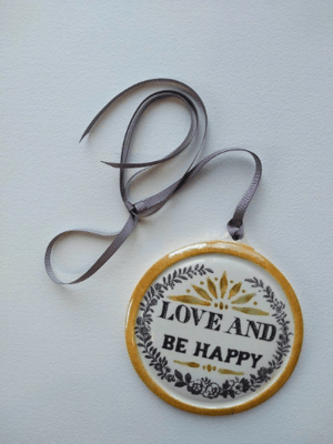 Medallion wall plaque - Lady Godiva / Love & Be Happy