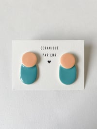 Paire de boucles d’oreilles céramique COLLA turquoise  et pêche 