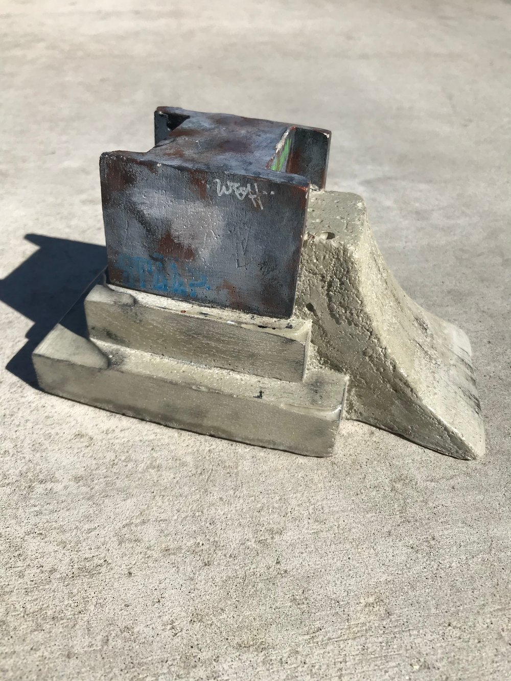 DIY quarter pipe WhytMyk Concrete