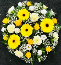Image 1 of Funeral Posy Pads 